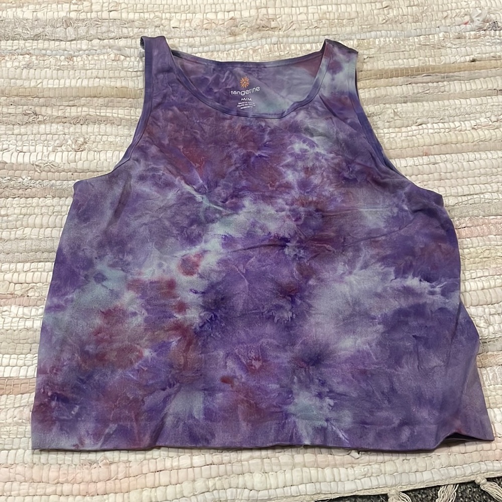 Tie-dye purple athletic tank top.